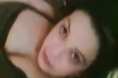 مريم الحيحانه اوى تلعب فى كسها