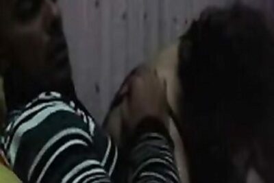 مصرى مع جارته و نيك جامد بكل الاوضاع